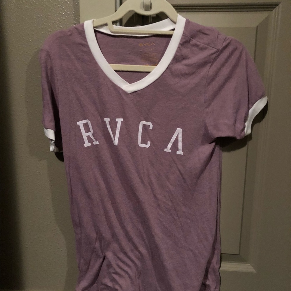 Graphic T